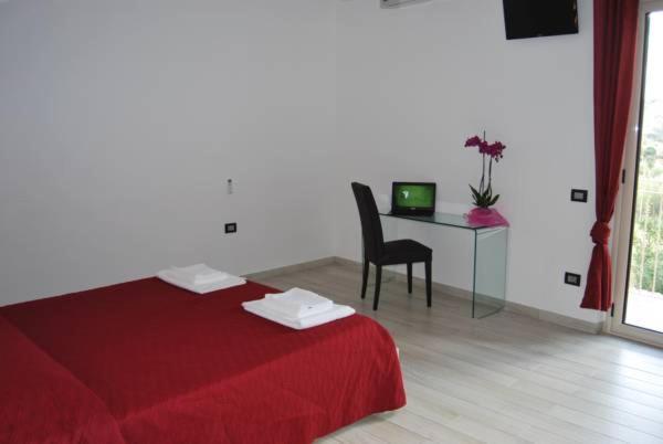 Le Mulinare - Bed & Breakfast Drapia Exterior photo